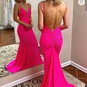 Trumpet/Mermaid Open Back Prom Dress